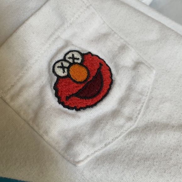 Uniqlo Kaws Sesame street shirts - Picture 5 of 7